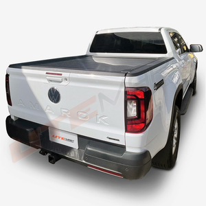 Amarok 05/2023 +  Mountain Top EVOm Manual Roll Cover