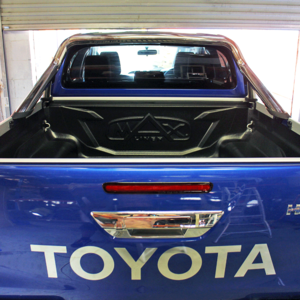 Hilux 10/2015-08/2018 Maxliner tub liner SR5 under rail