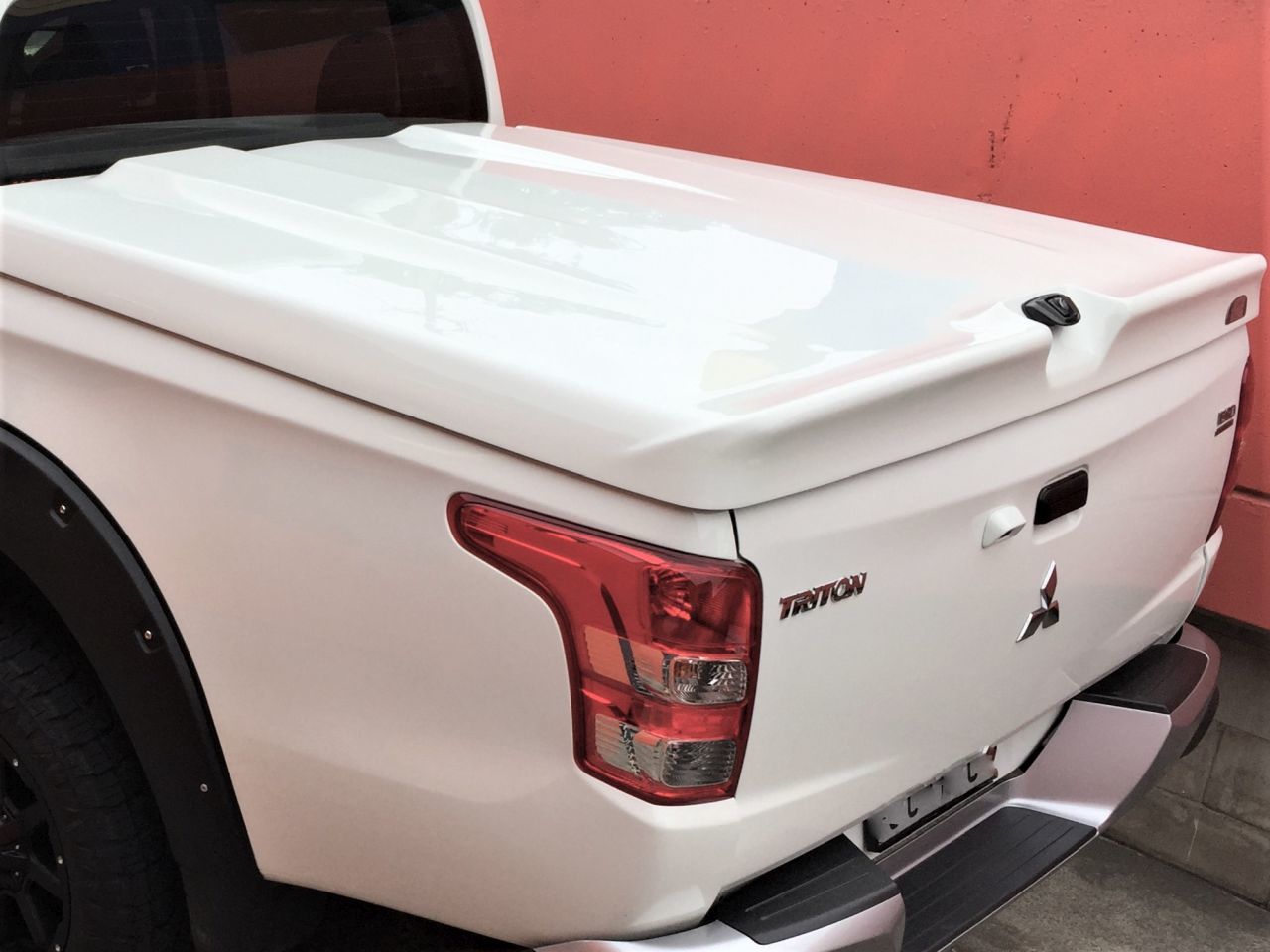 Triton Mq Ute Hard Lid Maxcover 45 Triton Mq 04 2015 12 2018